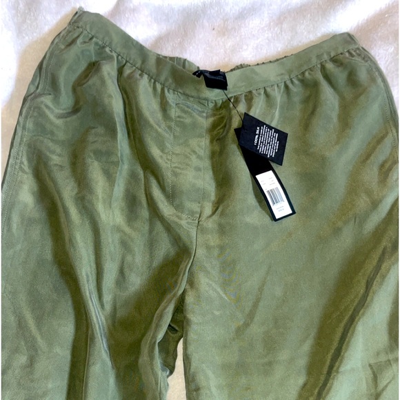 Marc Jacob’s - pants size small, 100% silk, in Color dark green - Picture 2 of 6
